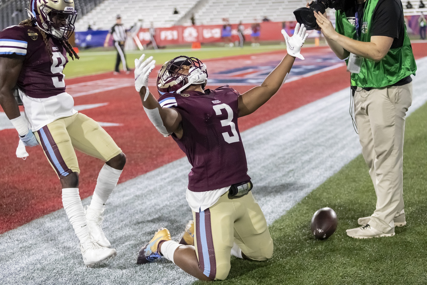 BIRMINGHAM, AL - APRIL 29: New Orleans Breakers wide receiver