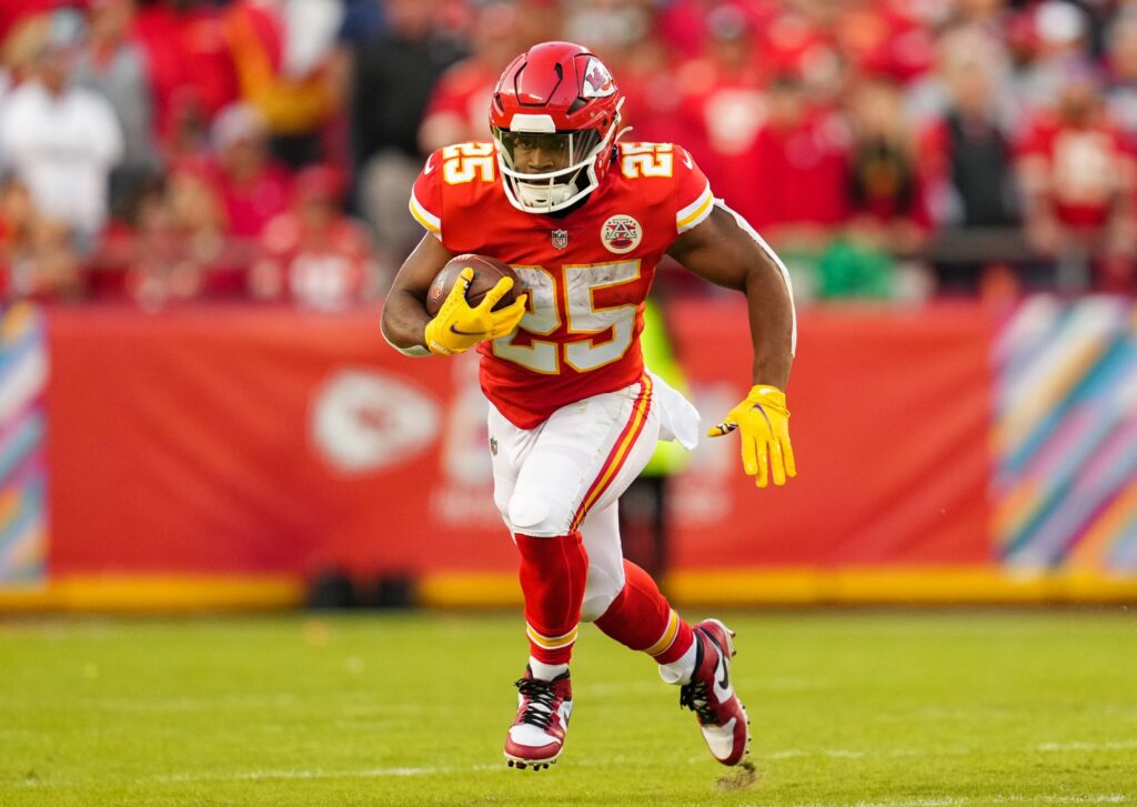 Clyde Edwards-Helaire Ranked as Top Kansas City Chiefs Trade Candidate -  Sports Illustrated Kansas City Chiefs News, Analysis and More