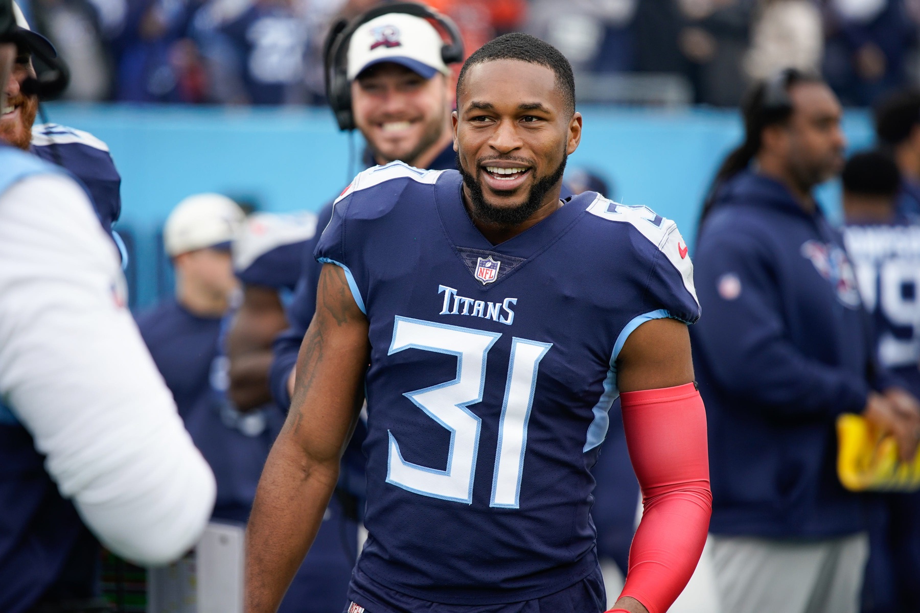 Source - Titans make Byard highest-paid safety - ESPN