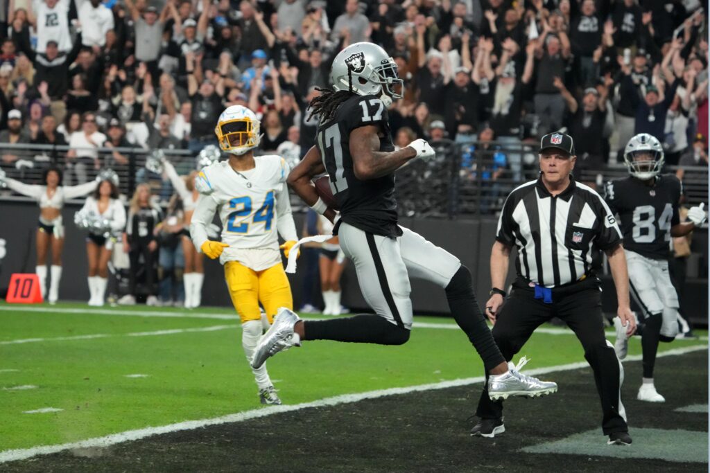 Sannes' Win Total Projections: How Davante Adams Alters the Raiders' Outlook