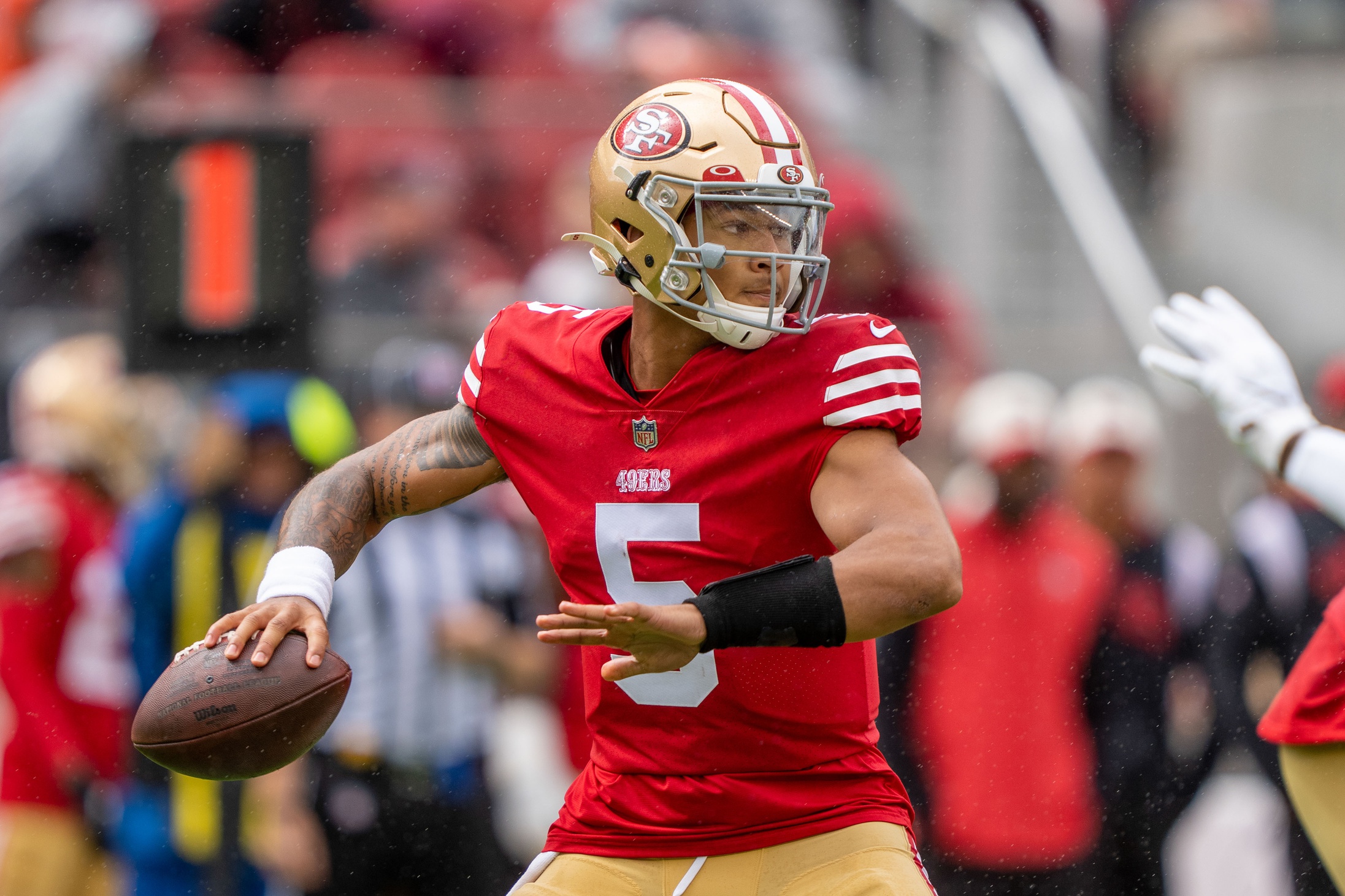 49ers QB Trey Lance fully cleared to practice ahead of OTAs