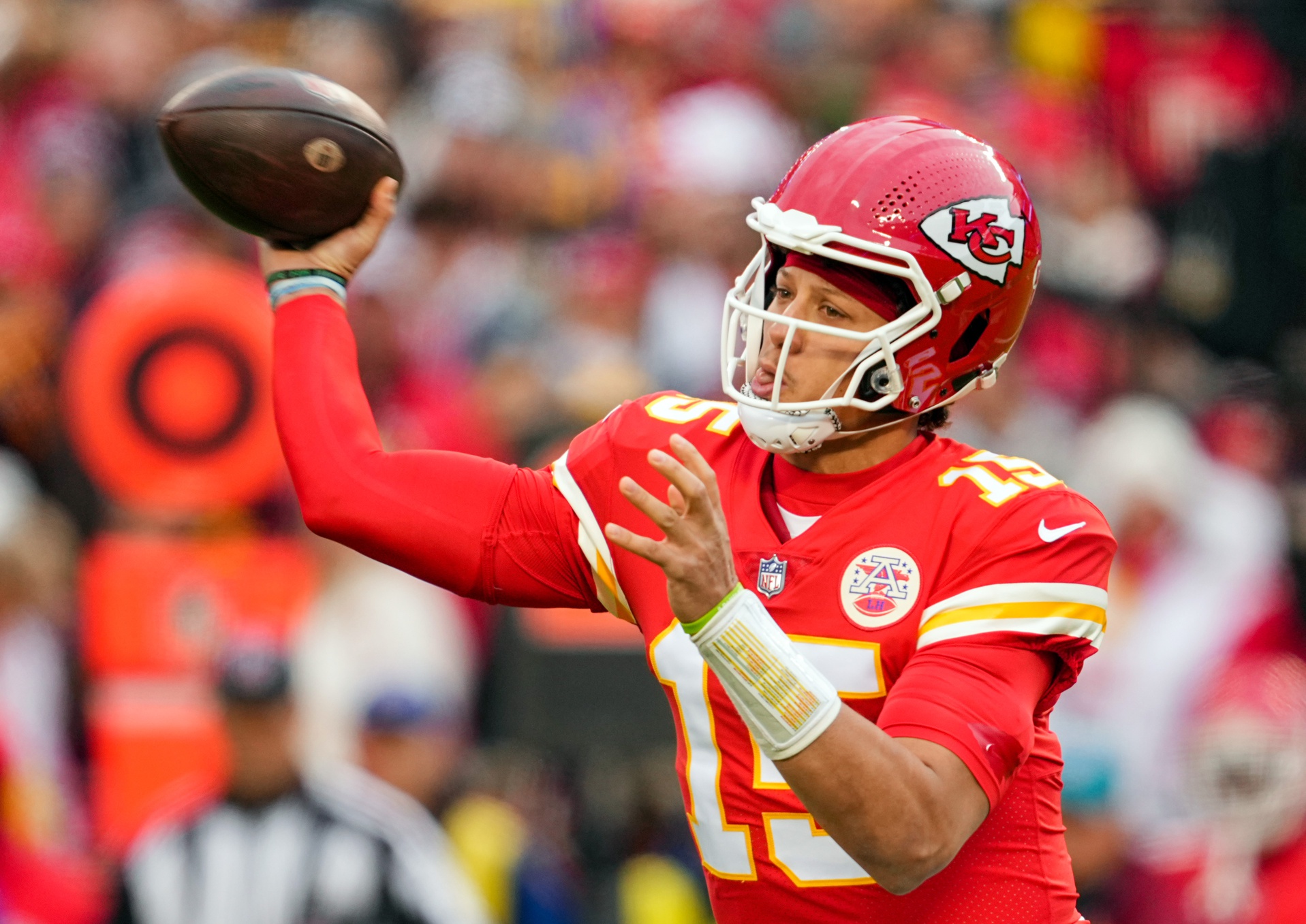 Chiefs to rely on new offensive tackles to protect Patrick Mahomes