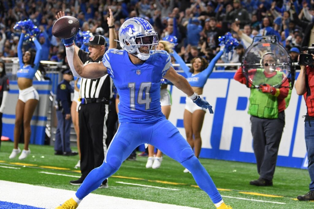 Here's why Lions WR Amon-Ra St. Brown could finish as the overall WR1 in  fantasy football, North of Boston Bets