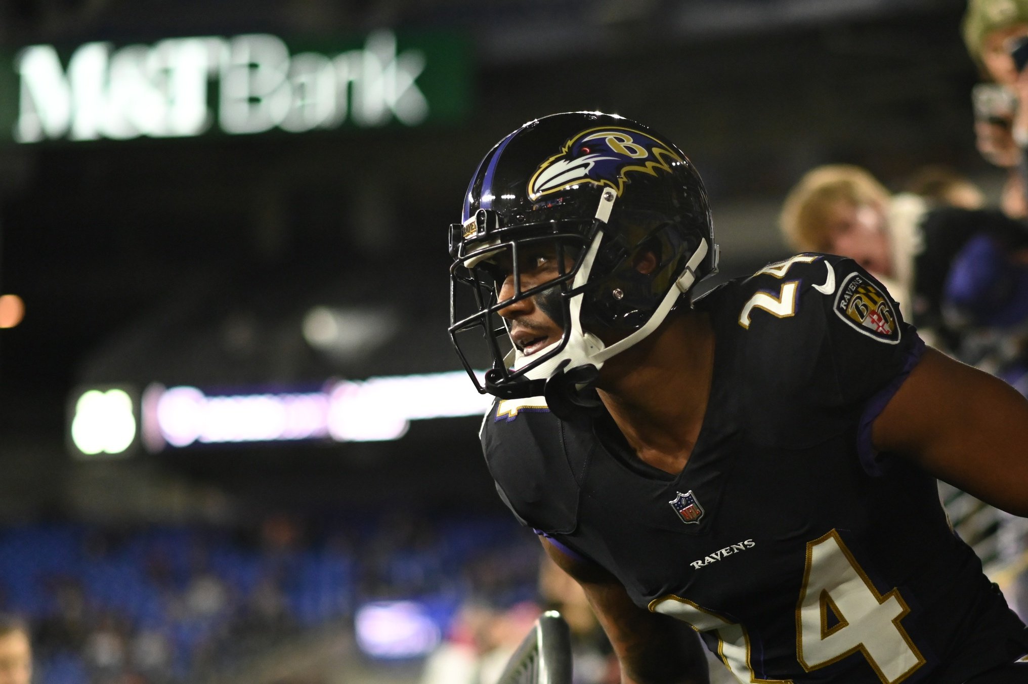 Report: Raiders are “likely” to sign Marcus Peters before training camp