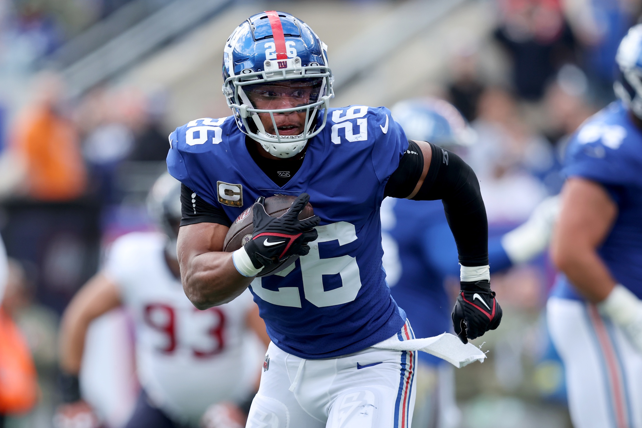 Giants' Daniel Jones Reportedly Added 10 Pounds of Muscle During