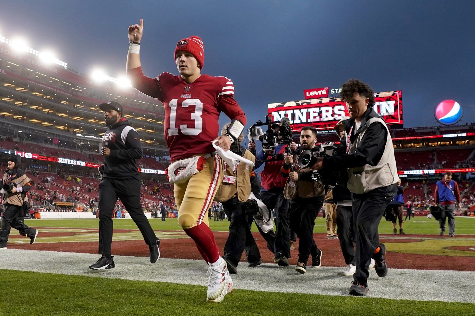Should the San Francisco 49ers Play It Safe With Brock Purdy or