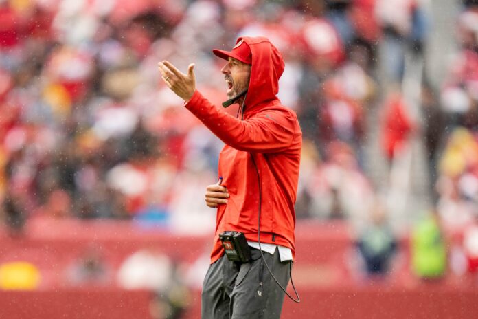 Kyle Shanahan during the third quarter against the Seattle Seahawks at Levi's Stadium.