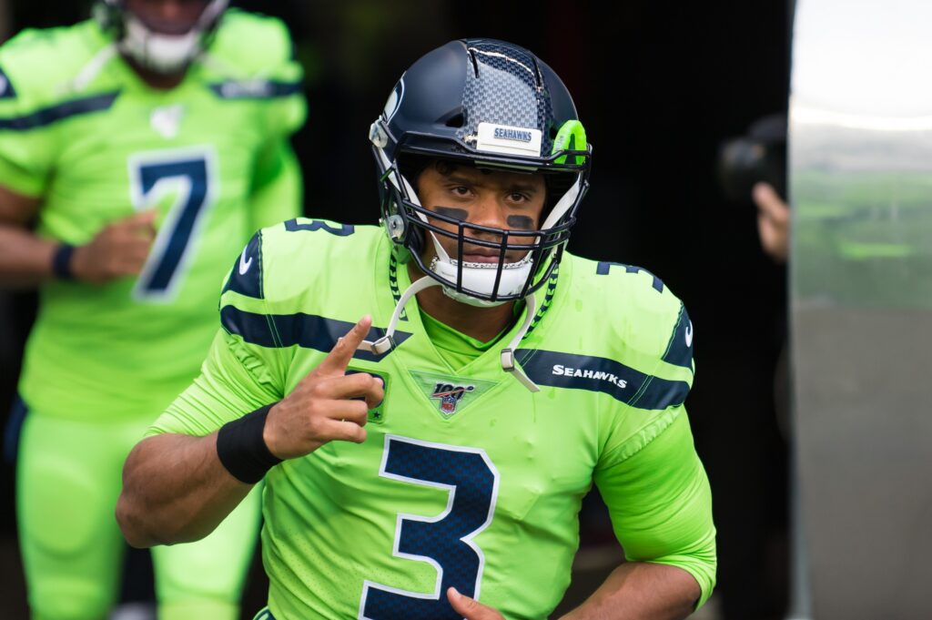 Philadelphia Eagles: TRADING WITH SEAHAWKS TO GET… RUSSELL WILSON IN 2022  NFL OFFSEASON? 