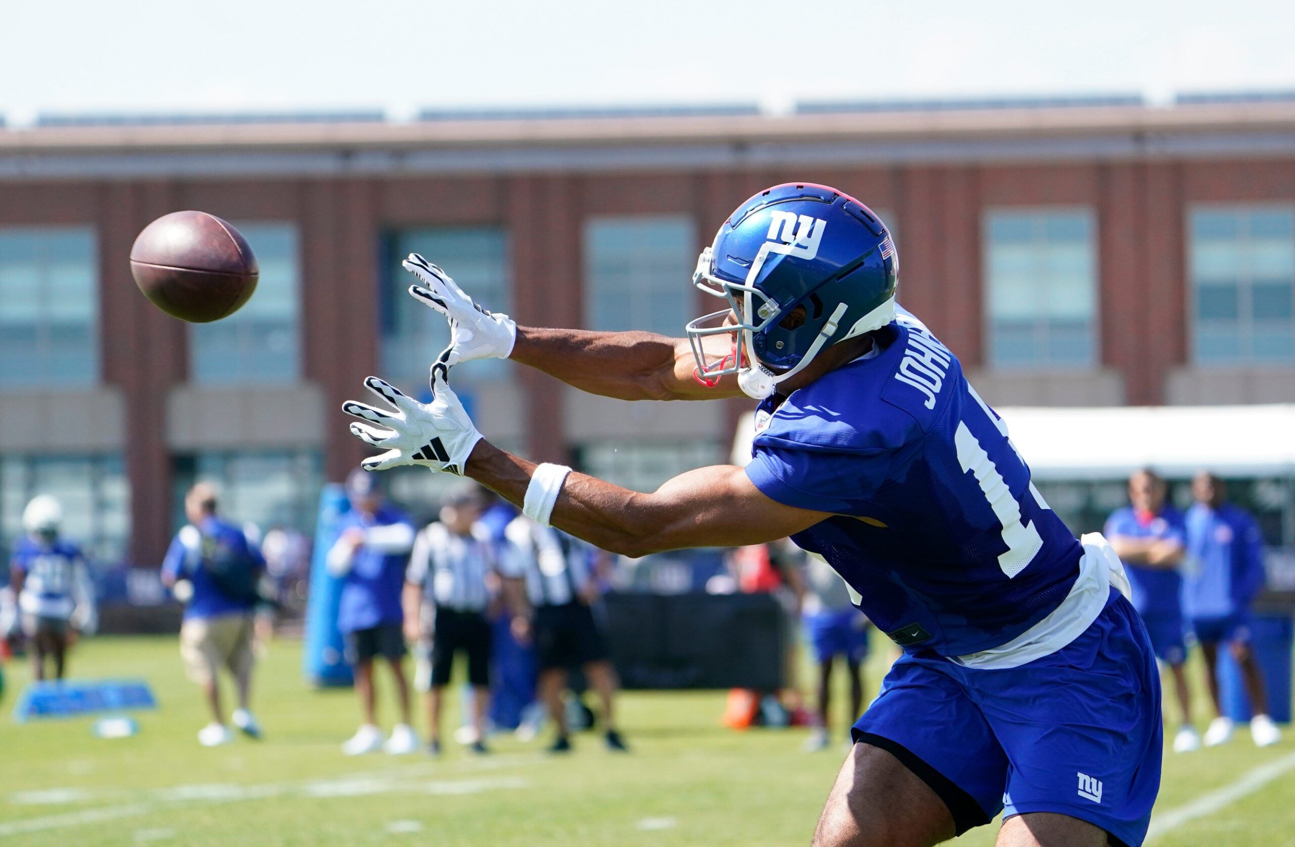 New York Giants 53-Man Roster Projection: Key Battles at WR, OL, and LB