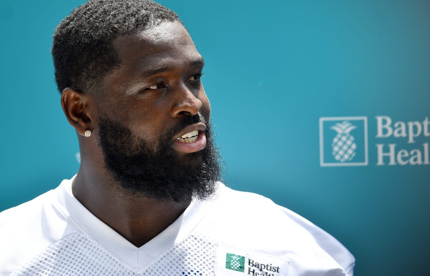 Dolphins injury report: Terron Armstead, Raheem Mostert updates