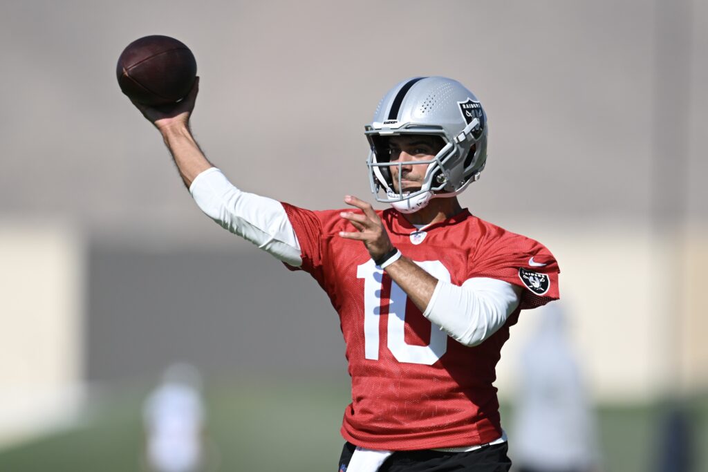 Raiders news: Jimmy Garoppolo 2023 projections - Silver And Black