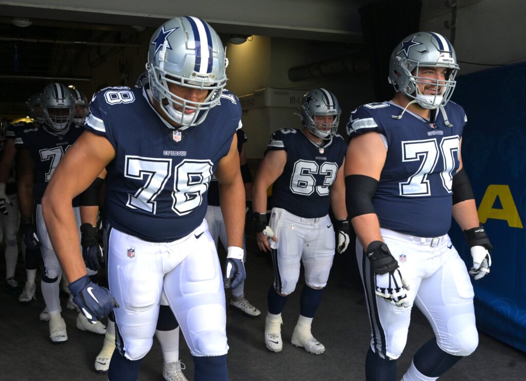 How the Dallas Cowboys' Offensive Line Is Keeping the Bar High Amid Zack  Martin's Holdout