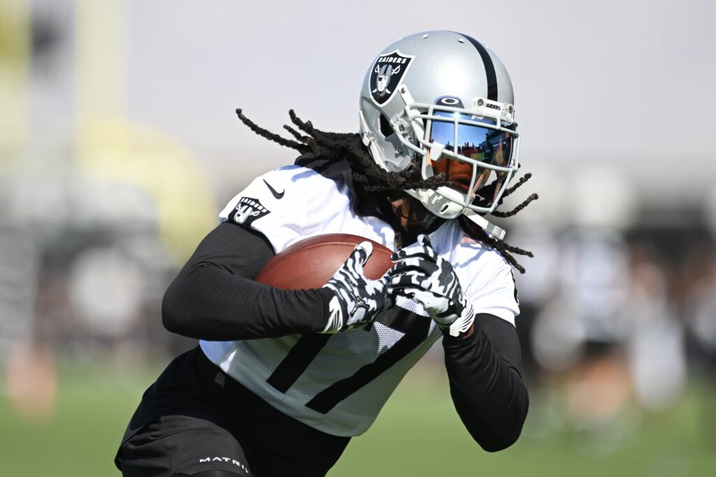 NFL Trade Rumor: Las Vegas Raiders' Davante Adams to New England