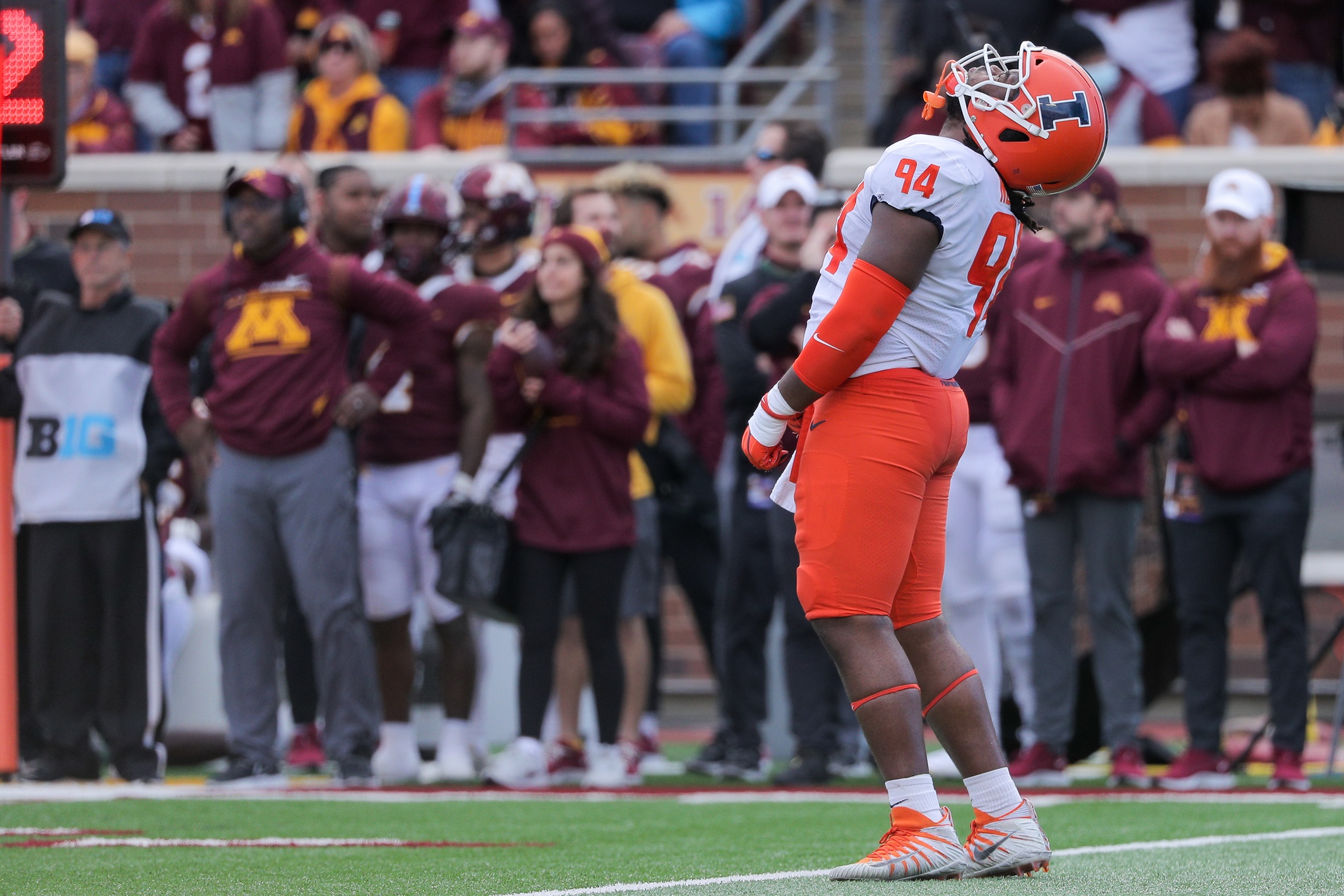 Illinois Football: Top 5 Illini prospects for the 2022 NFL Draft - Page 4