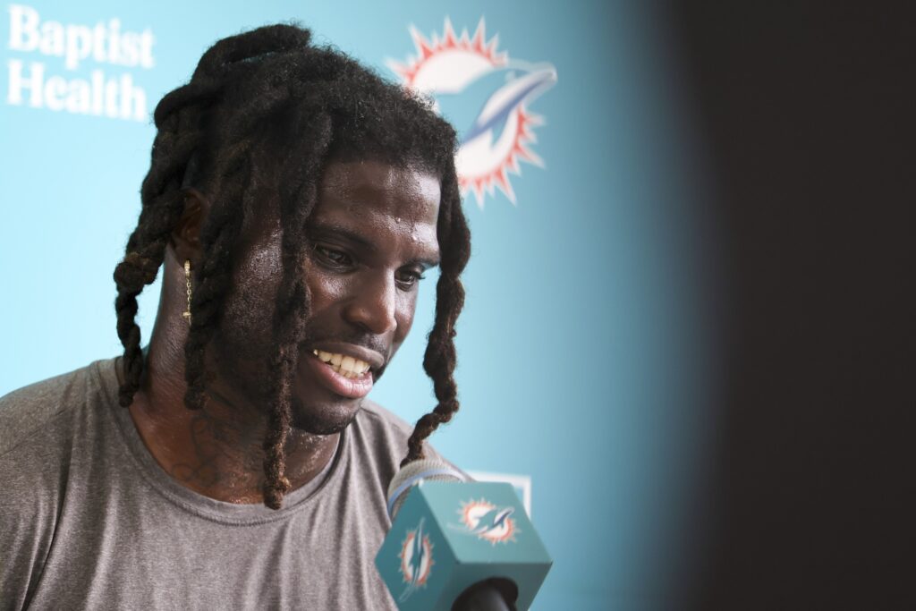 Dolphins star WR Tyreek Hill won't face punishment from NFL for marina  incident earlier this offseason 