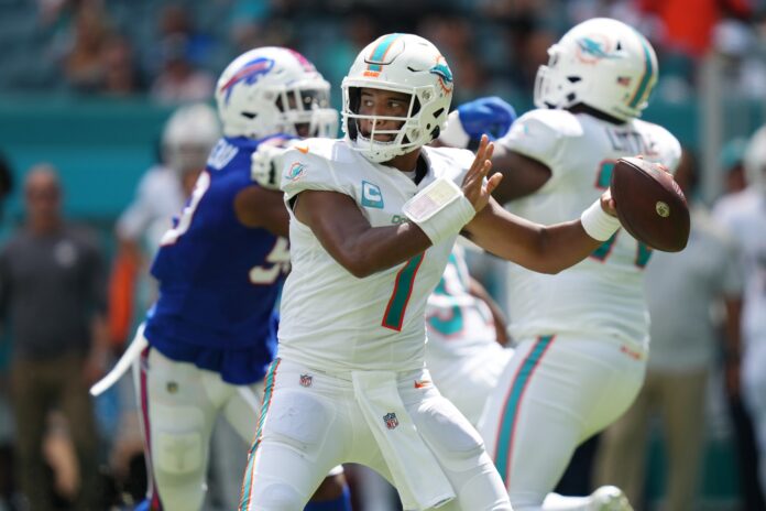 Miami Dolphins QB Tua Tagovailoa (1) throws a pass against the Buffalo Bills.