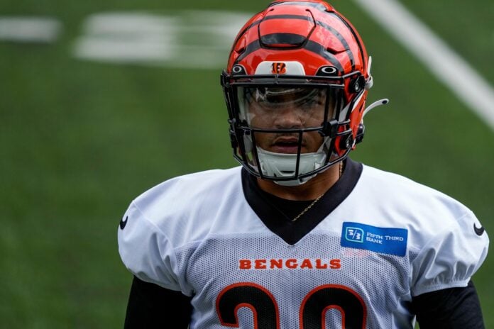 Cincinnati Bengals Training Camp: Starting From Scratch To Fill a Key Role