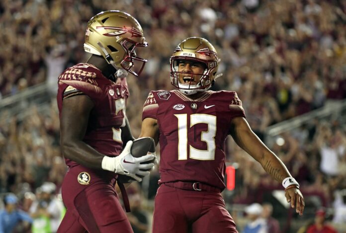 FSU football players seen wearing Apple Watches during LSU game