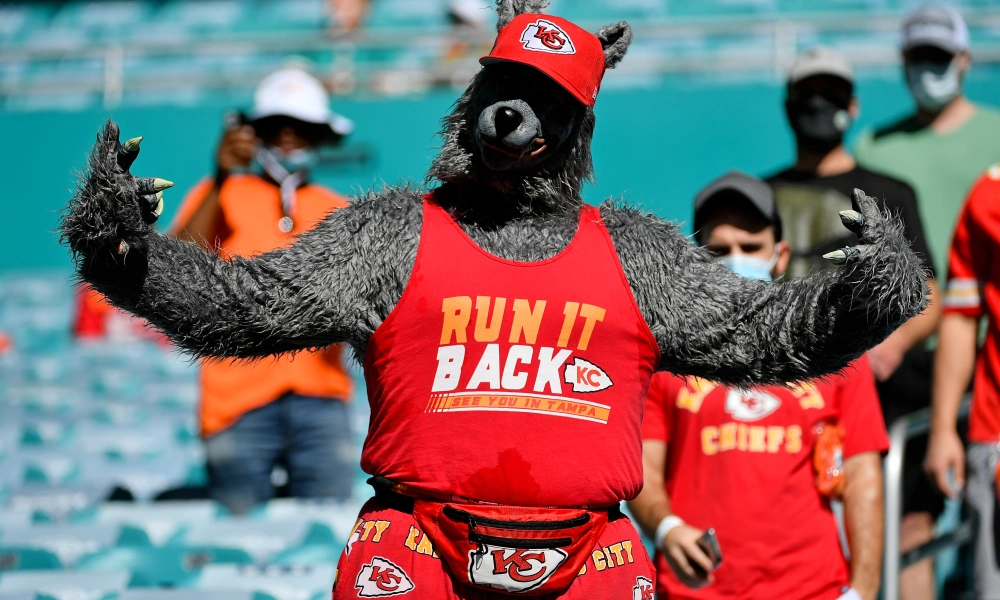 KC Fans Troll ChiefsAholic at Chiefs-Seahawks Game [LOOK]