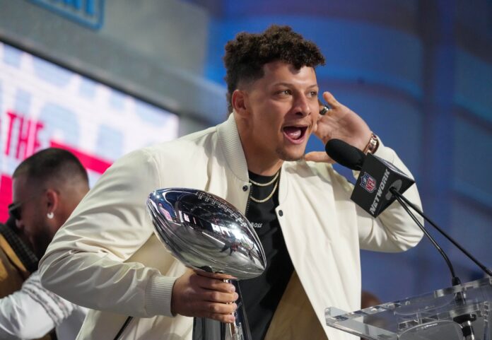 Patrick Mahomes moves into massive Missouri mansion