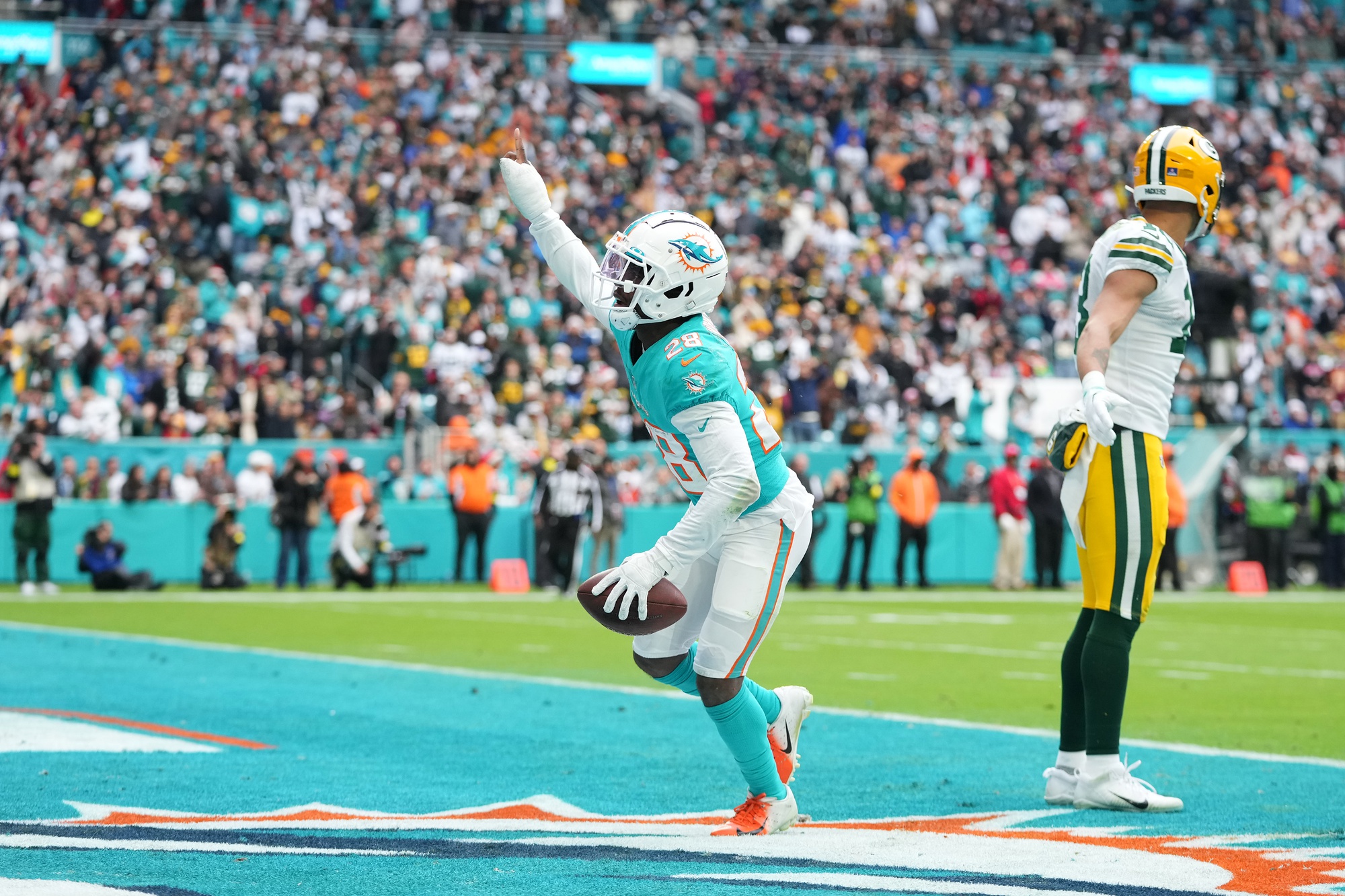 Miami Dolphins Training Camp Battles: Which WR Will Step up After