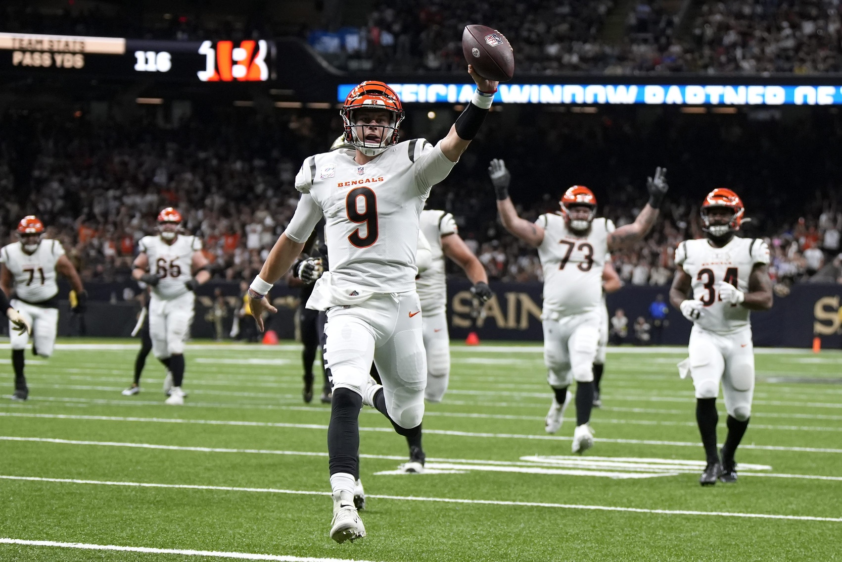 Should I trade Joe Burrow after Week 1 bust vs Browns? Exploring fantasy  projection for Bengals QB