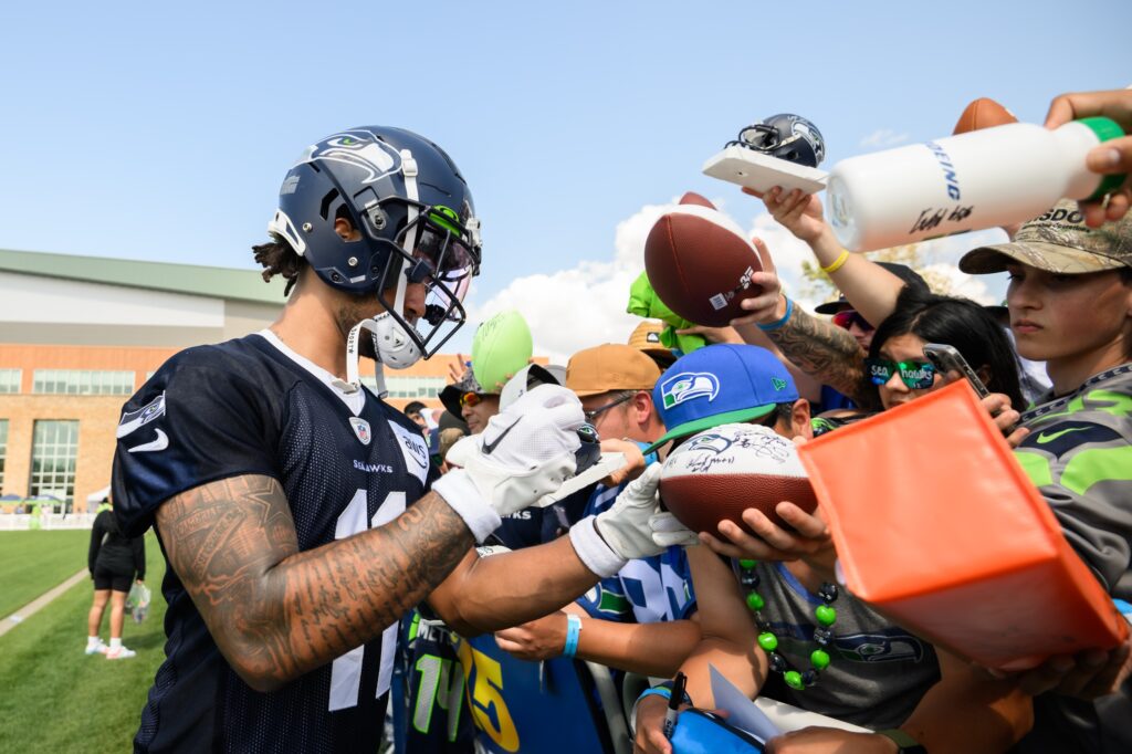 Seahawks rookie receiver Jaxon Smith-Njigba to miss 3-4 weeks with wrist  injury