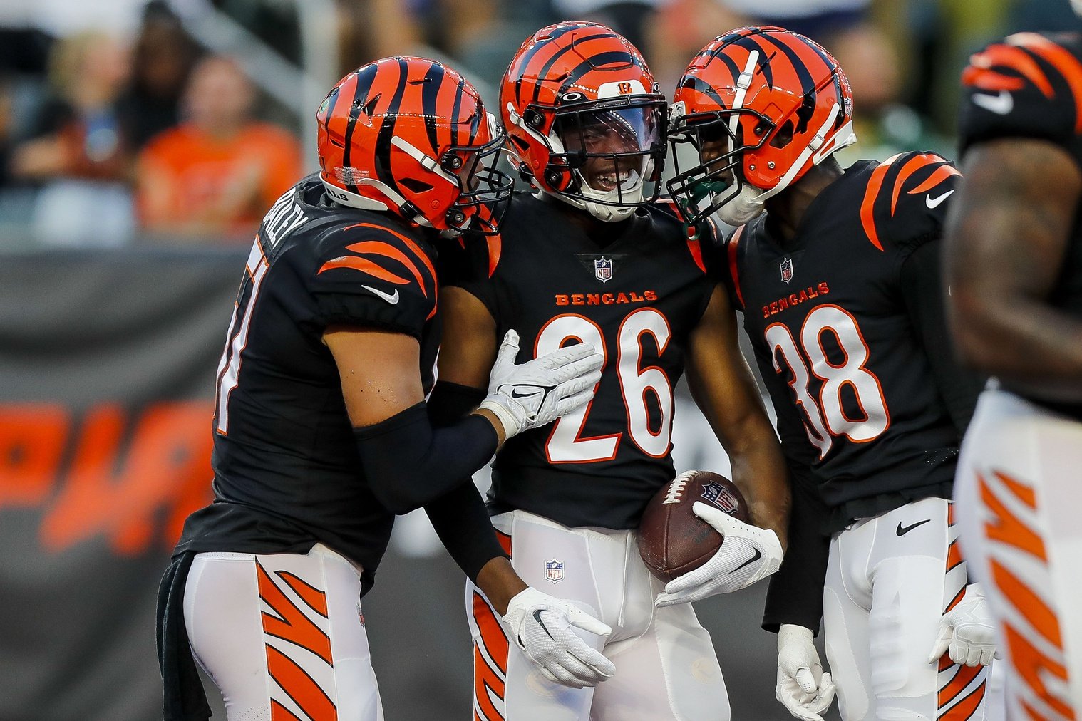 Cincinnati Bengals safety Tycen Anderson (26) runs for the play