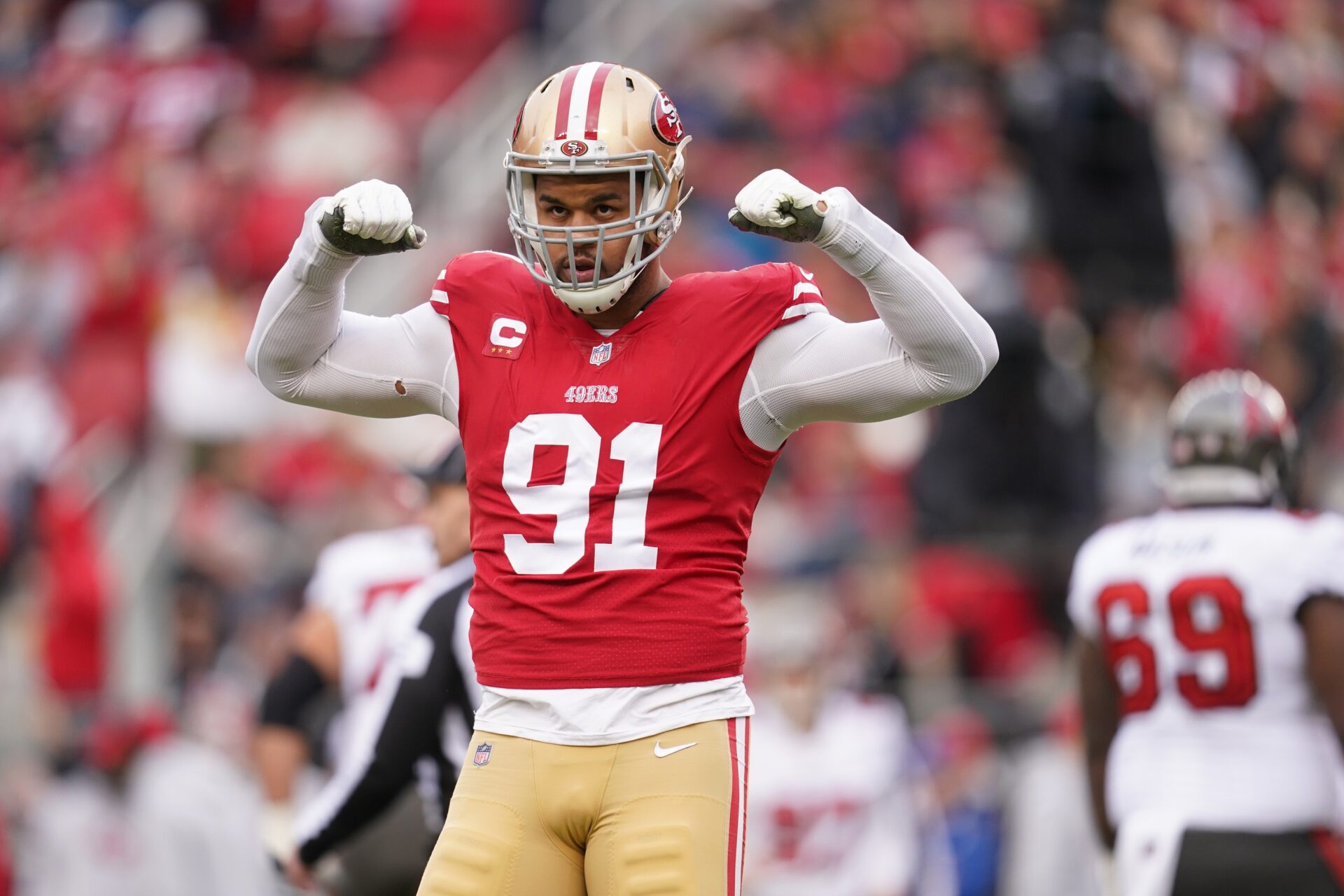 Arik Armstead (91) reacts after the 49ers made a defensive stop on third down against the Tampa Bay Buccaneers in the second quarter at Levi's Stadium.