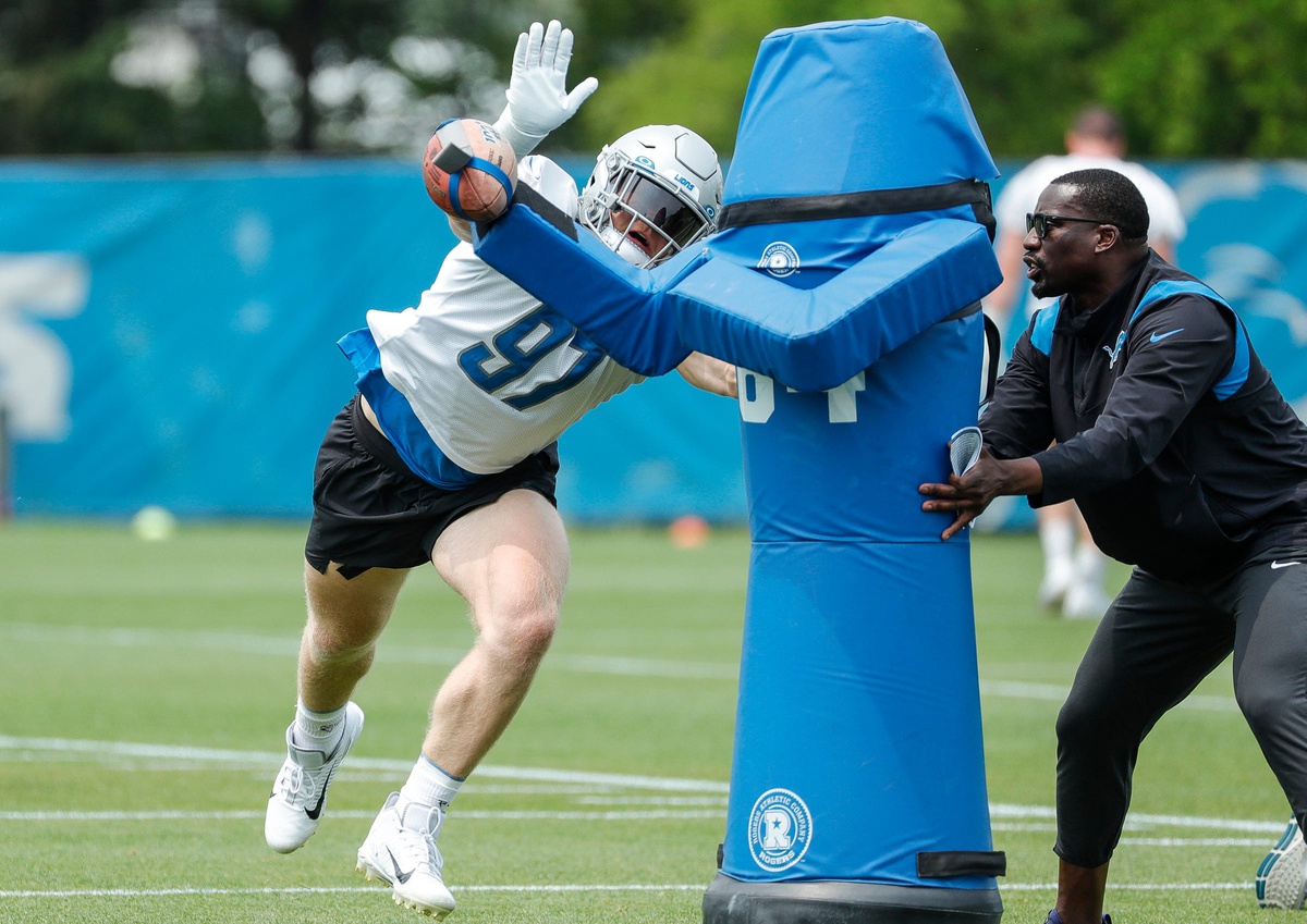 Detroit Lions' 53-man depth chart projection after 2023 NFL Draft - A to Z  Sports