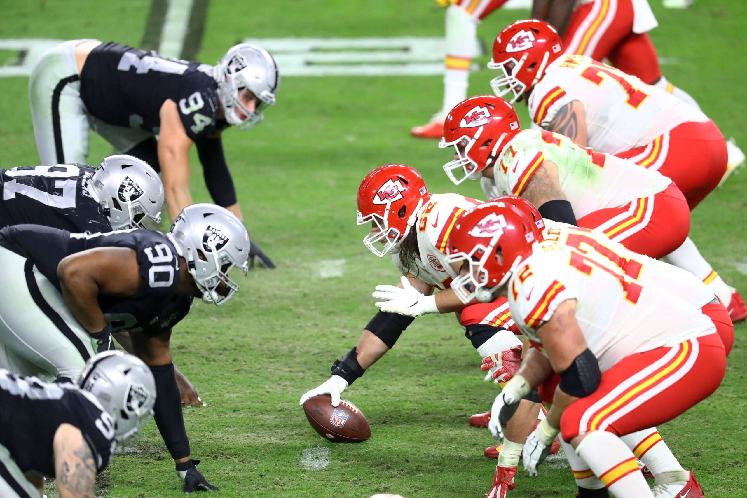 A History Of The Raiders And Chiefs Rivalry Through The Years