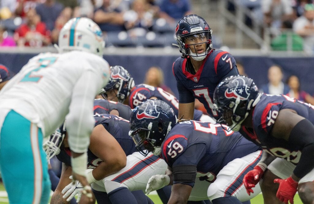 Former USU DB Snags INT During NFL Preseason Opener