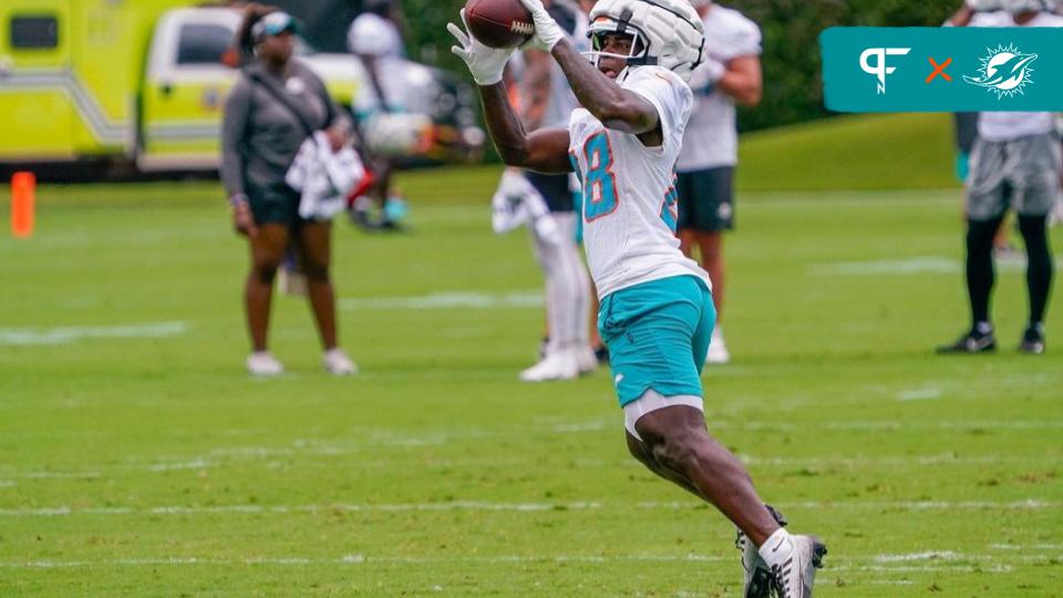 Dolphins' De'Von Achane injury update; McDaniel talks O-line