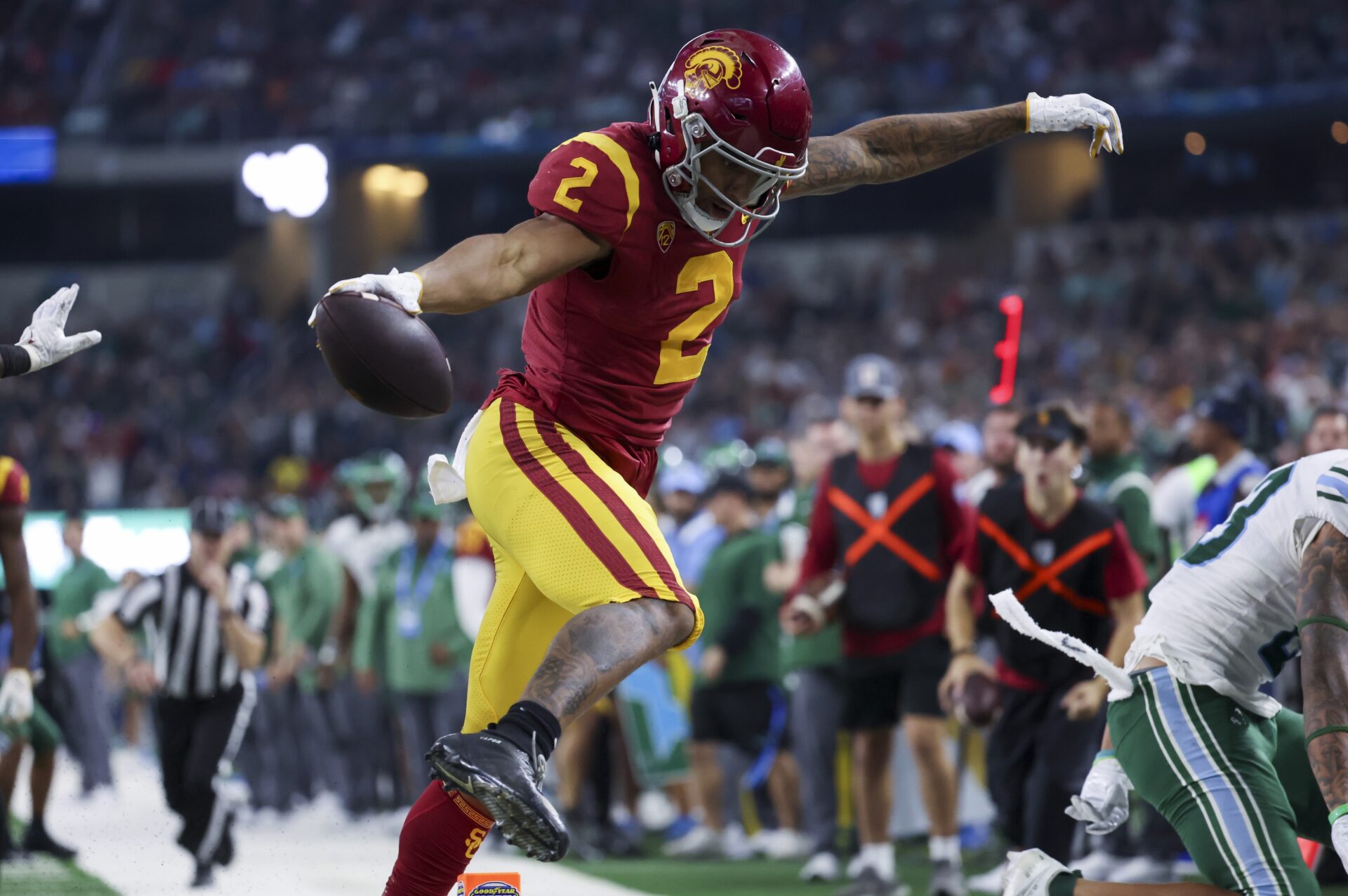 USC Trojans WR Brenden Rice (2) scores a touchdown against Tulane in the Cotton Bowl.
