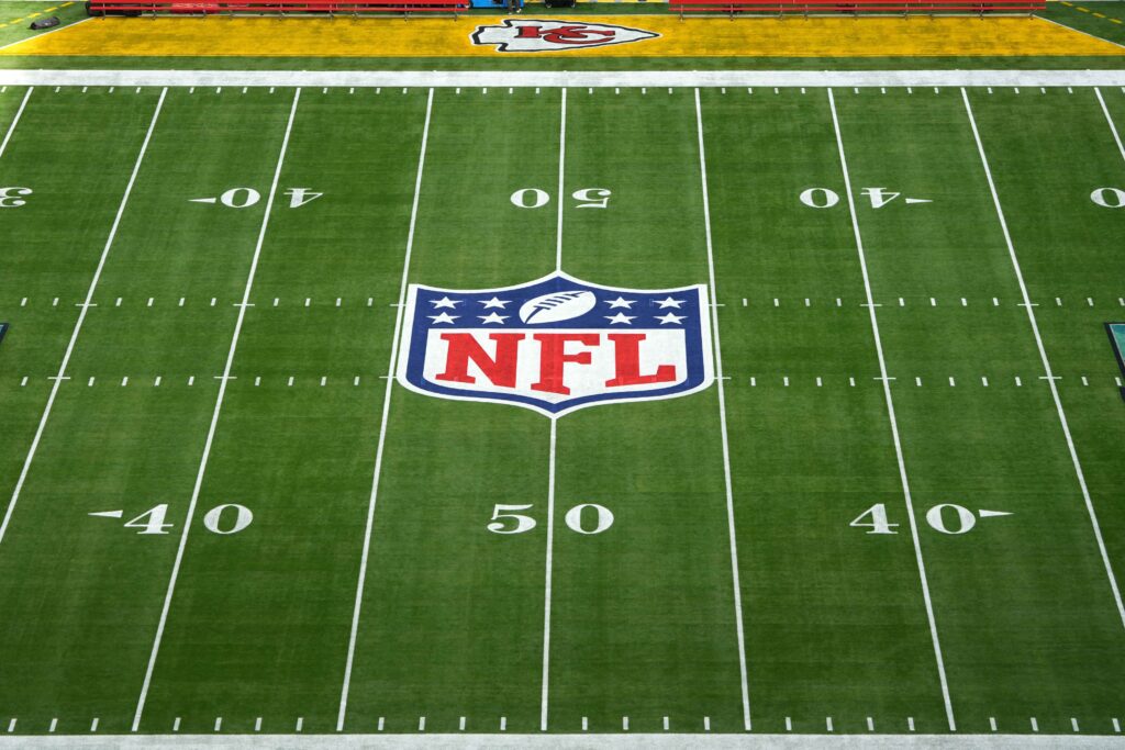 NFL Football Games on TV Today (Sunday, Feb. 7) 
