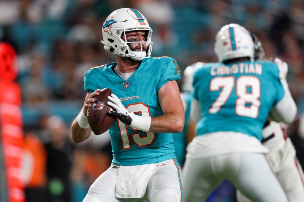 Who Is Skylar Thompson Miami Dolphins Qb Anticipated To Suit Up For