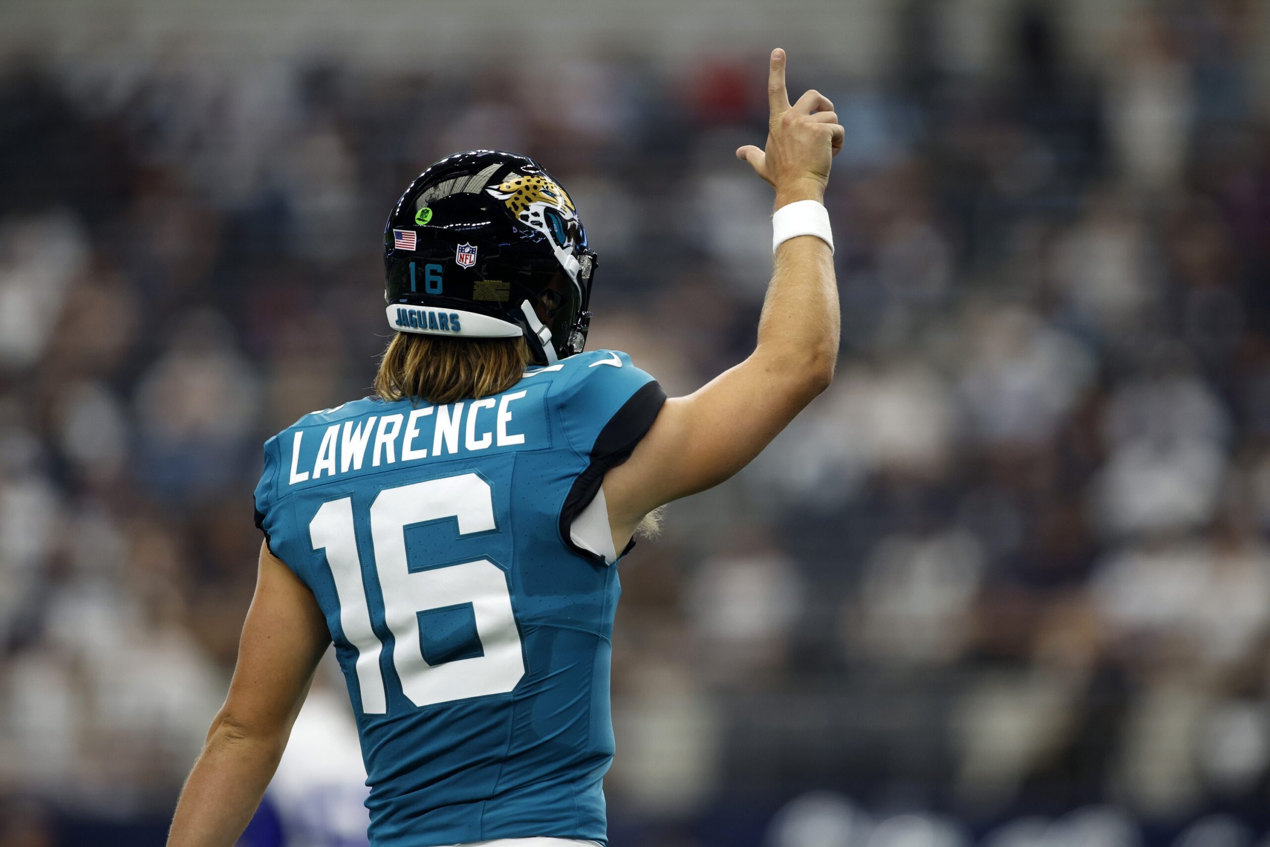 Trevor Lawrence Leads Jags to win - Fantasy Football News