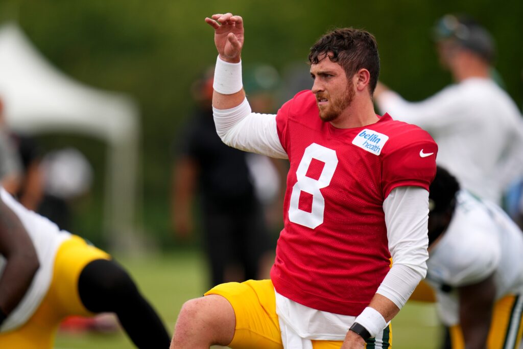 Penn State's Sean Clifford wins Green Bay Packers' backup QB job as a  rookie 