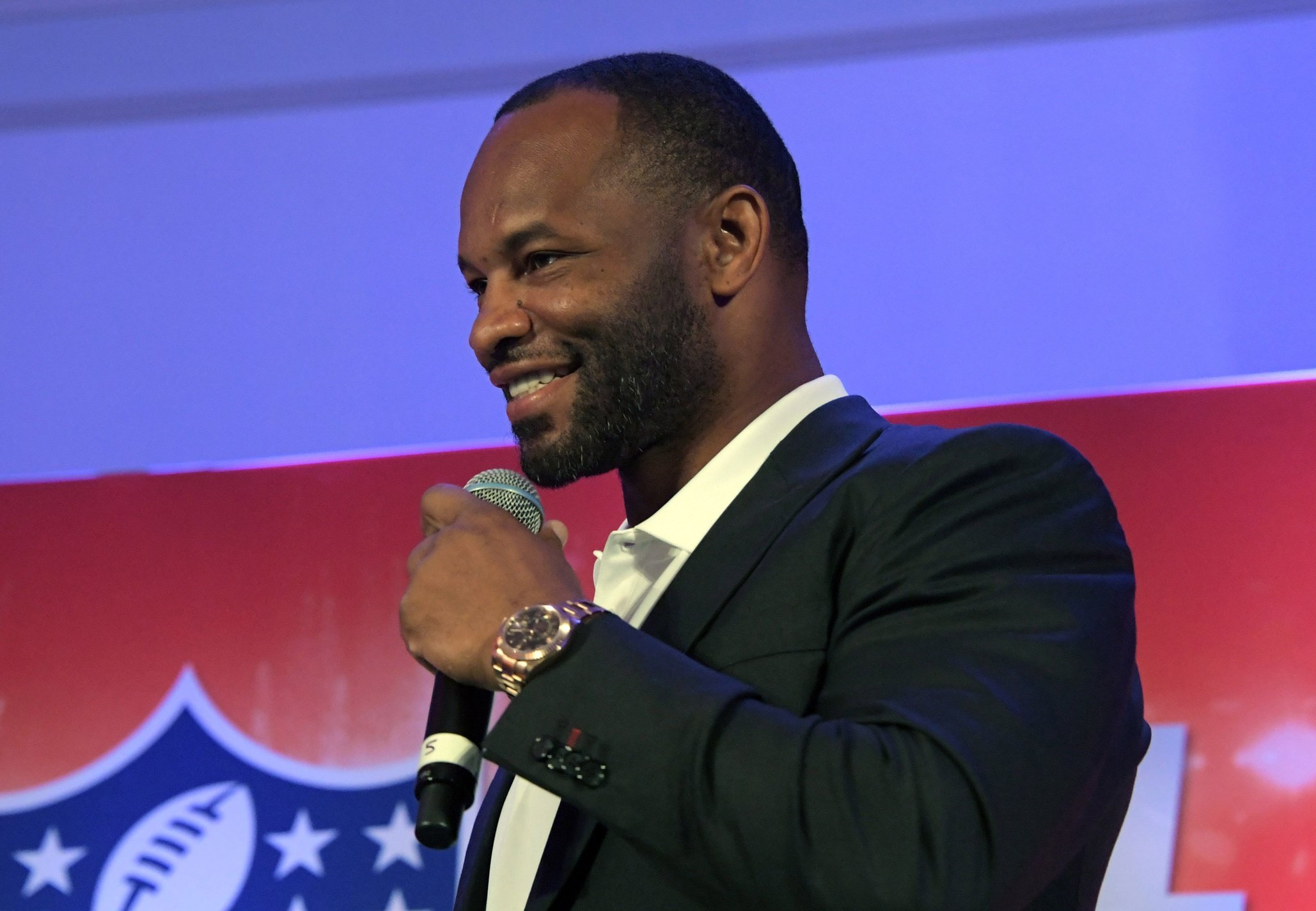 Legendary running back Fred Taylor will retire a Jaguar