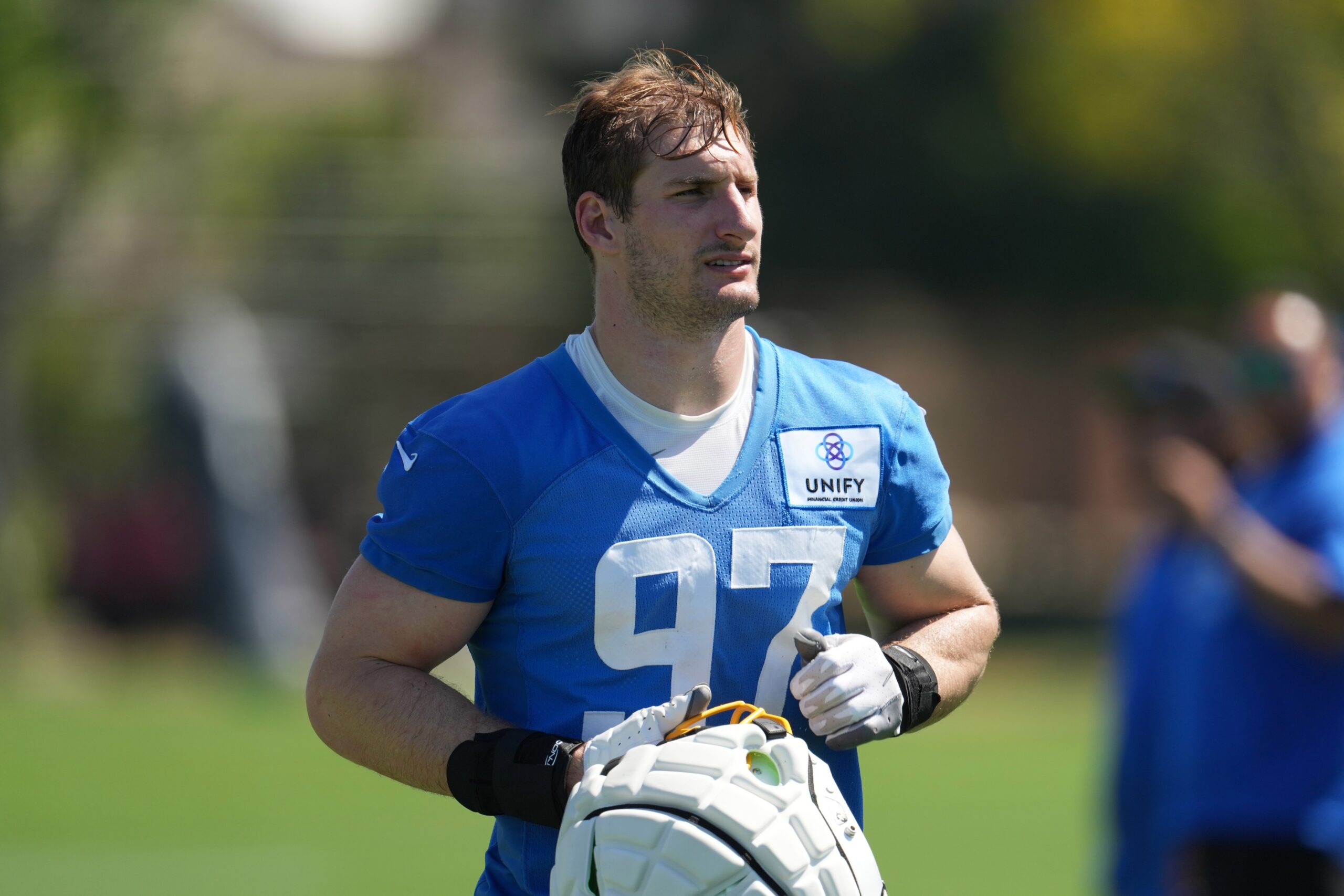 Eating Isn't Really Enjoyable These Days -- Joey Bosa's Shocking Diet  Leaves NFL Fans Stunned