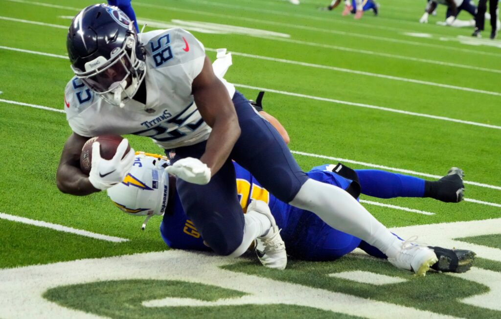 Chigoziem Okonkwo Fantasy Outlook Is the Tennessee Titans TE Poised