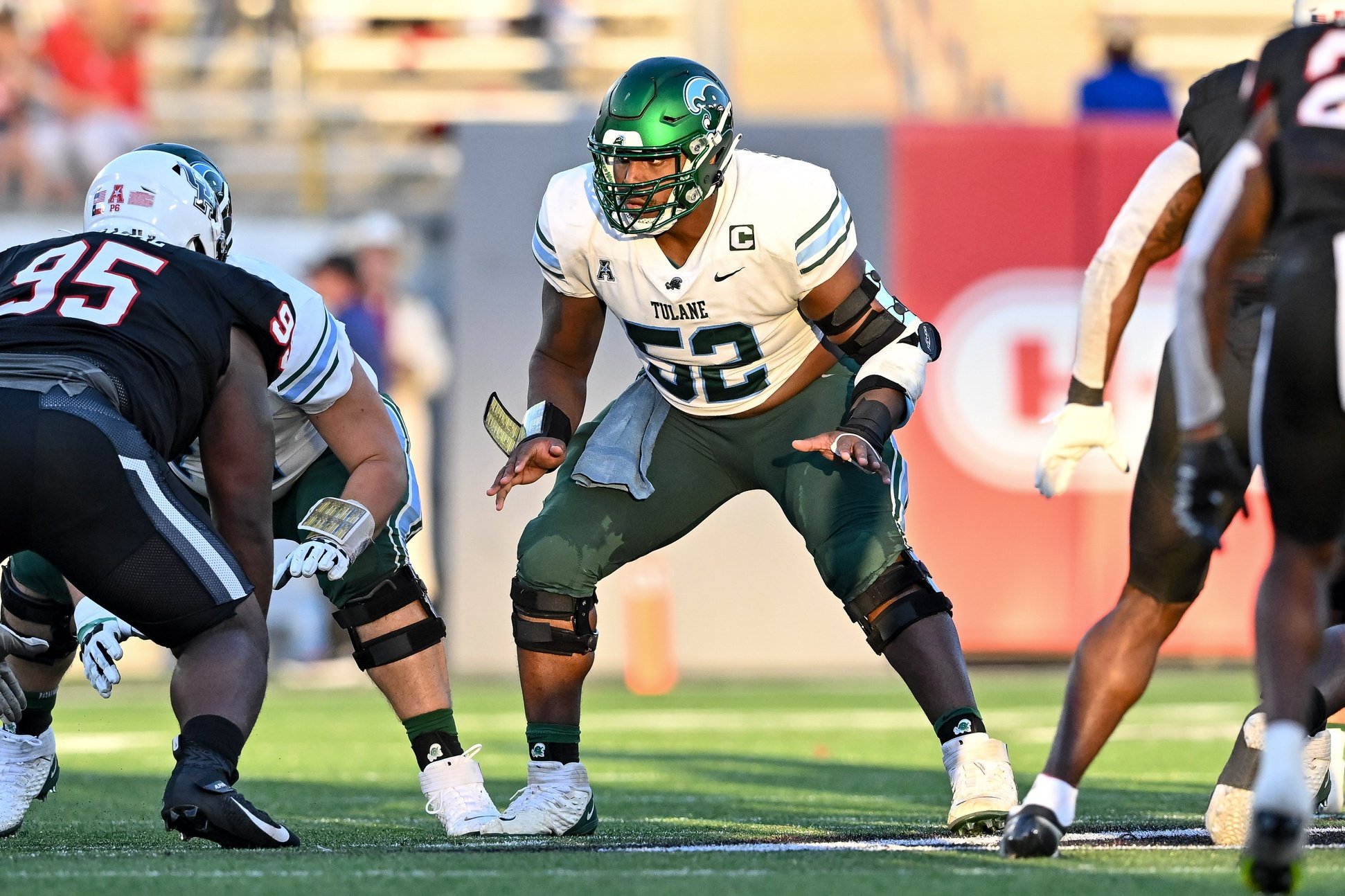 Houston Cougars: Football team to wear black uniforms vs. Tulane