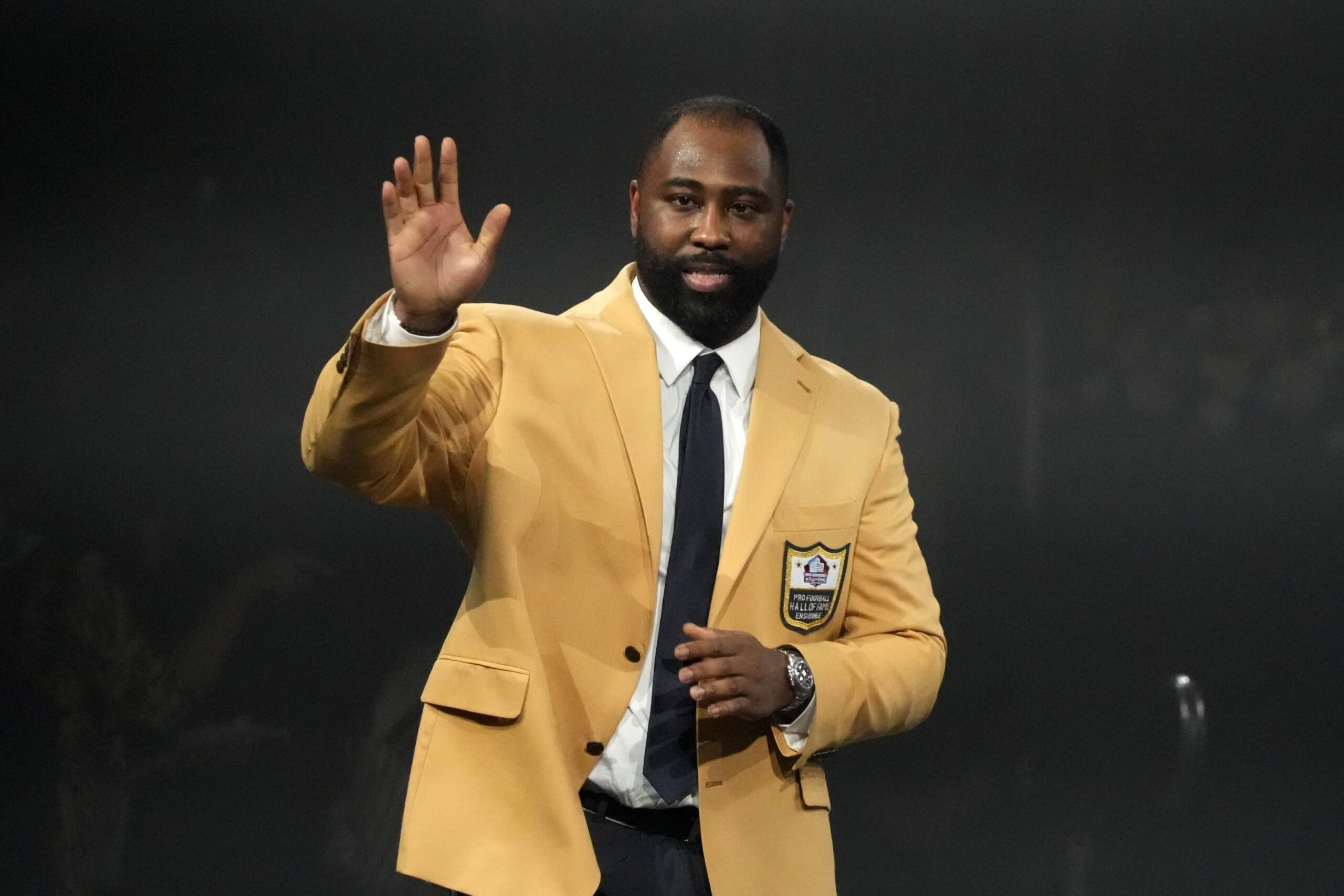 Darrelle Revis among those enshrined in Pro Football Hall of Fame