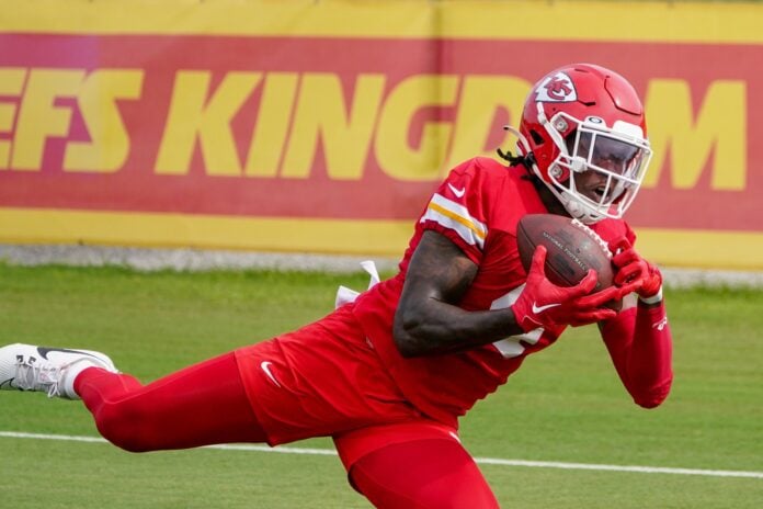 Who is The Chiefs 2022 Fantasy WR1? JuJu Smith-Schuster vs Skyy Moore vs Marquez  Valdes-Scantling 