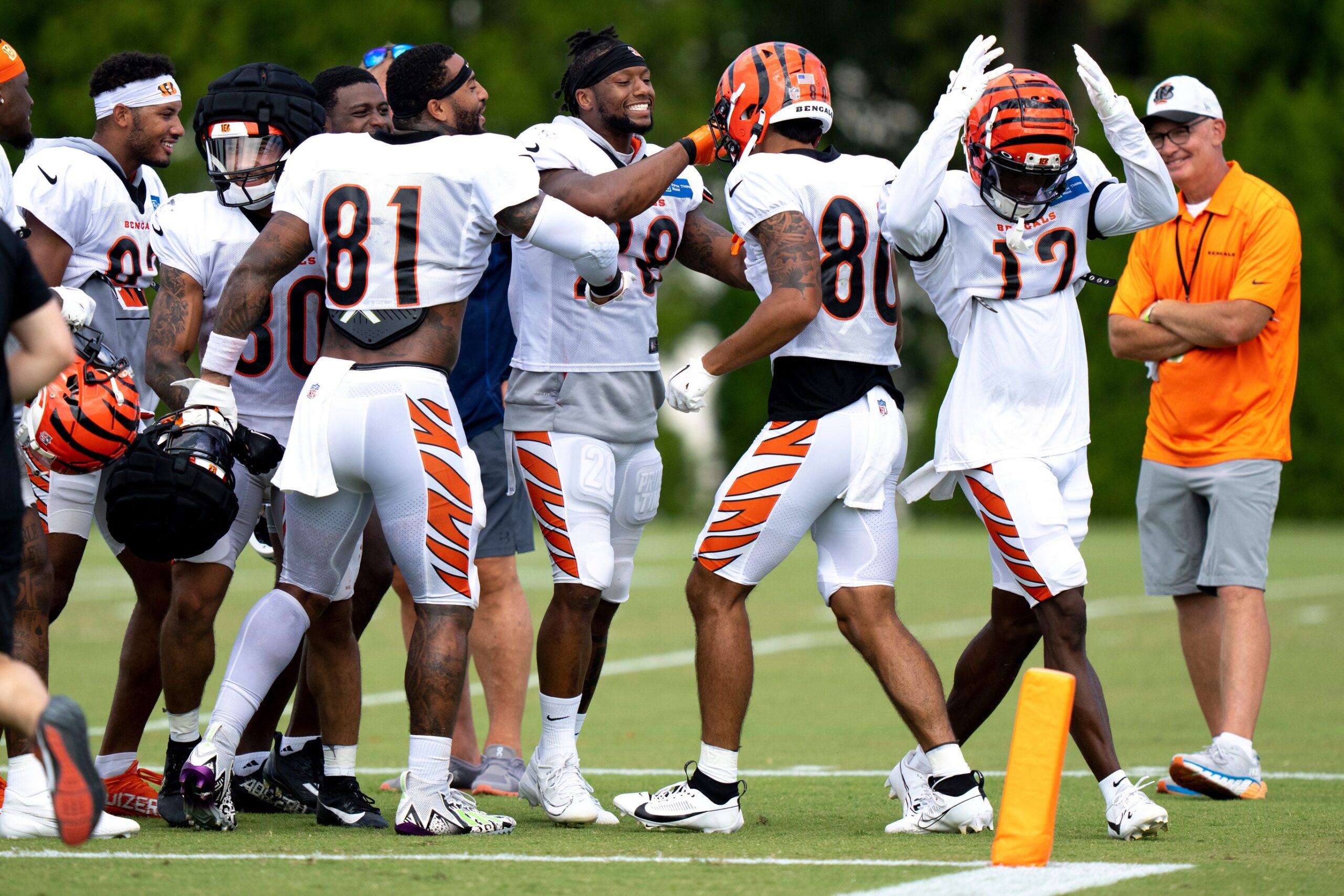 Bengals Practice Report: Acrobatic Catches Lead Offense To Celebrated Win