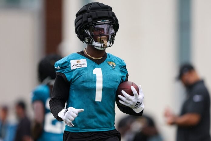 Fantasy football 2023: Jaguars RB Travis Etienne Jr. draft profile,  rankings, projections for NFL season - DraftKings Network