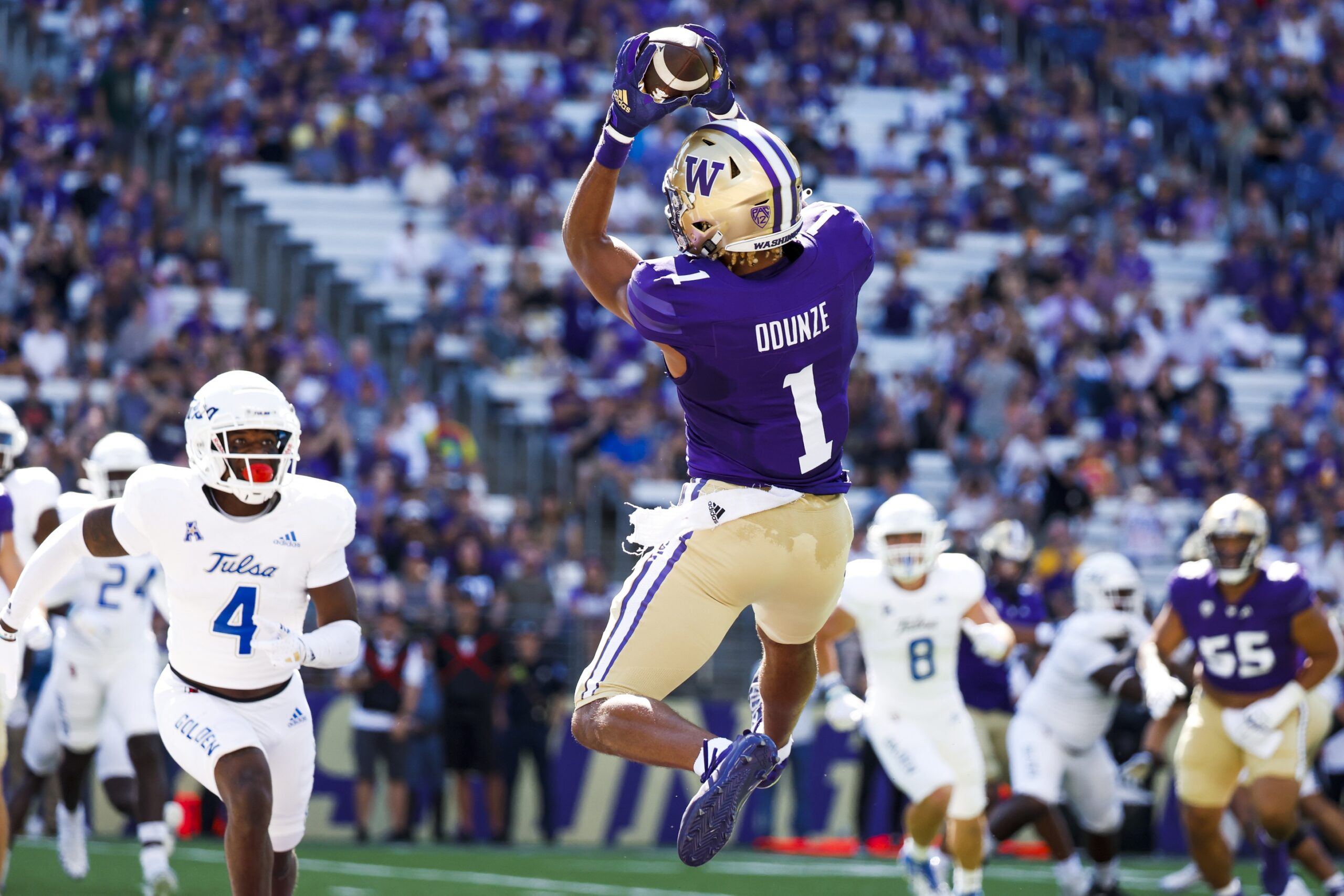 NFL Mock Draft 2024: Trio of WRs Infiltrate Top 10