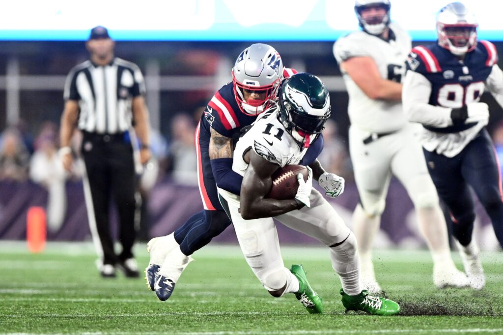 Eagles vs. Texans player props, odds, bets, Thursday Night Football picks:  A.J. Brown over 70.5 yards 