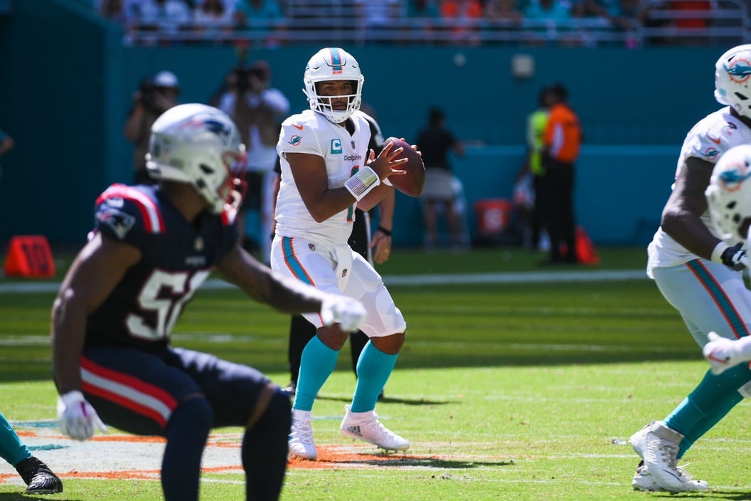 AFC East Odds Update: Buffalo Bills, Miami Dolphins Faves 