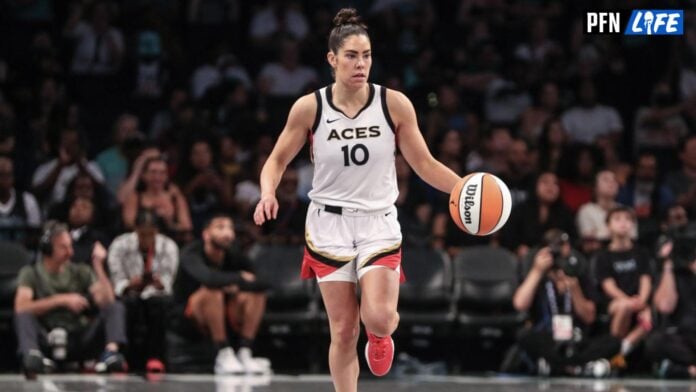 Kelsey Plum (10) brings the ball up court in the third quarter against the New York Liberty at Barclays Center.
